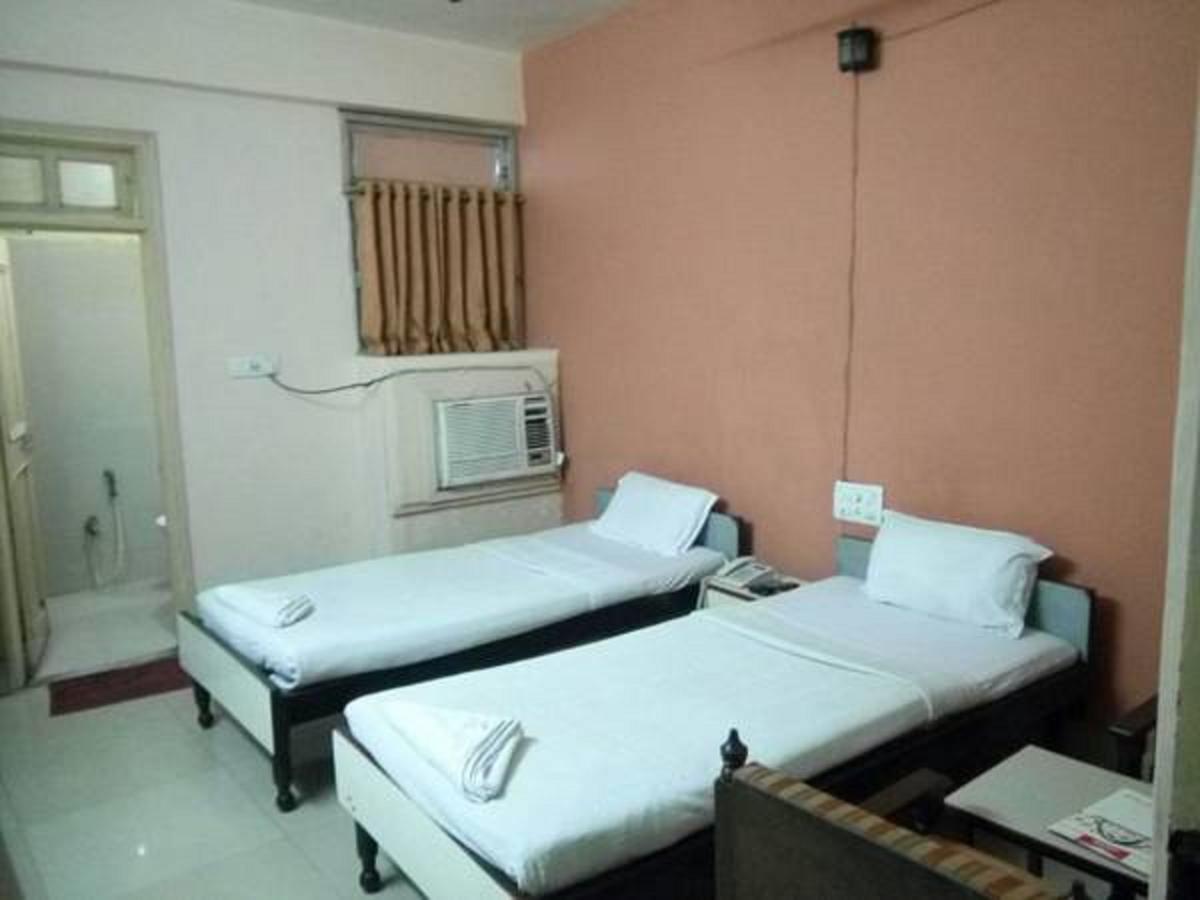Hotel Shree Pushpak Raigarh Экстерьер фото